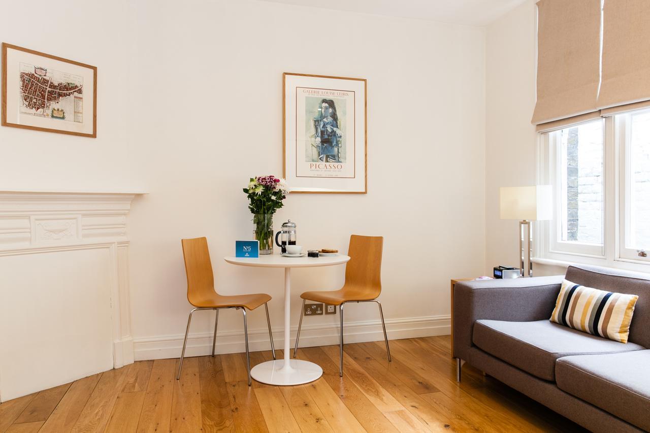 Blueprint Living Apartments - Doughty Street London Eksteriør bilde