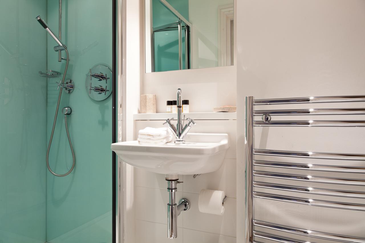 Blueprint Living Apartments - Doughty Street London Eksteriør bilde
