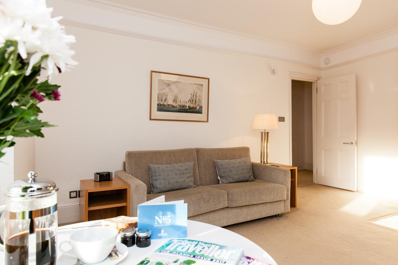 Blueprint Living Apartments - Doughty Street London Eksteriør bilde